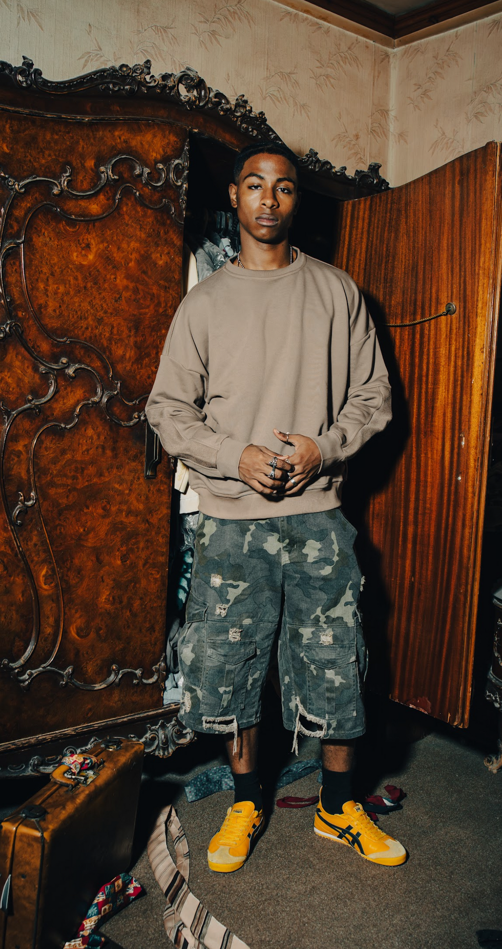 Mocha Crewneck